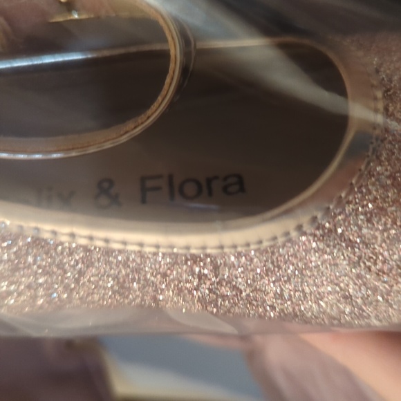 Dress with tights and shoes (occasion, formal, photos, flower girl ) 12 months - Picture 3 of 5